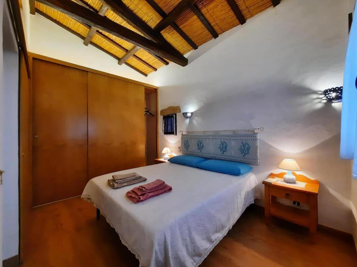 Ferienwohnung Agriturismo Cuile Querce Campanedda Exterior foto